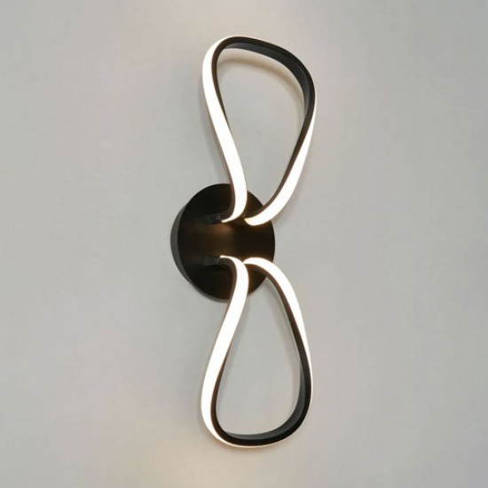 Alvar LED petals Wall Light Black